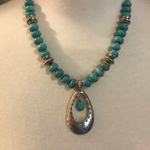 Beautiful necklace 🍀😍💋